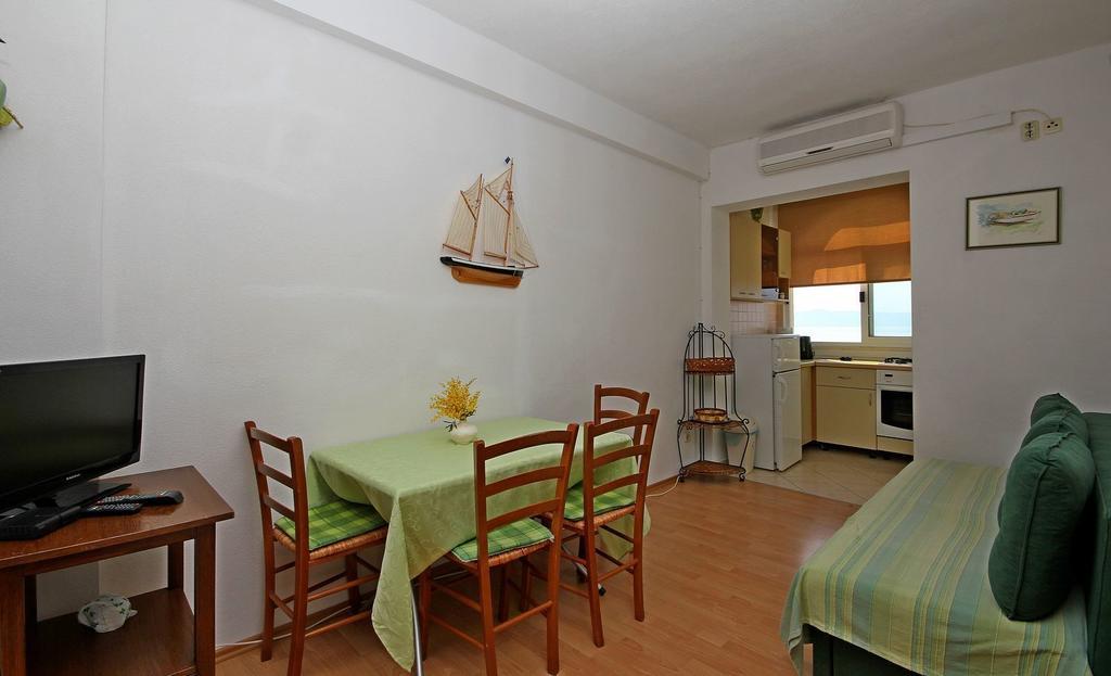 Apartments Adrion 드라슈니체 객실 사진